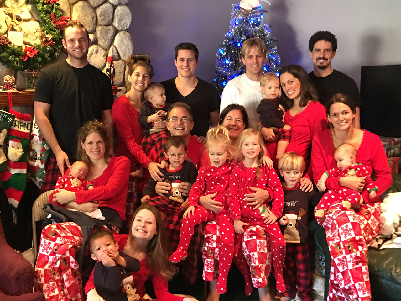 ABOUT US Patio Furniture Refinishers